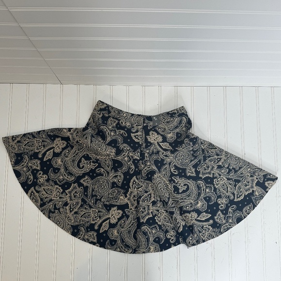 NWT Abercrombie & Fitch XS Skirt - Picture 2 of 11